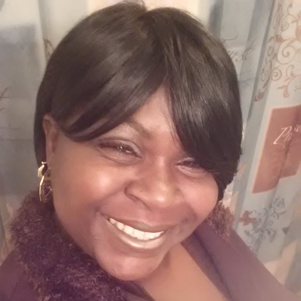 Meet your Posher, Filecia